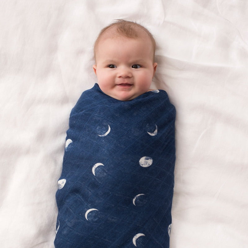 Aden + Anais: Silky Soft Bamboo Swaddle - Stargaze