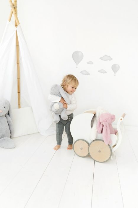 Kinderfeets: Wooden Toy Pram - White