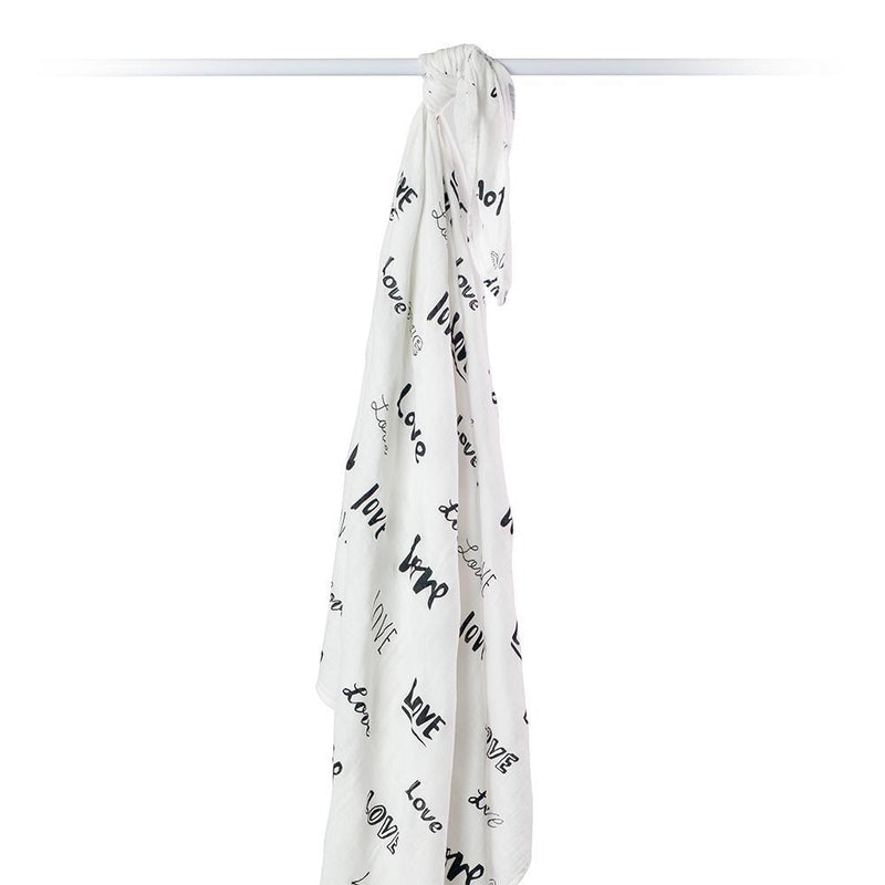 Lulujo: Muslin Bamboo Swaddle - Love