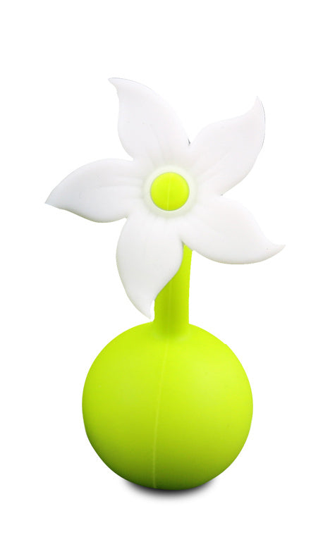 Haakaa: Silicone Breast Pump Flower Stopper Lily - White