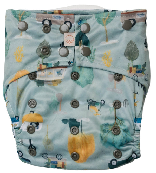 Nestling: Sassy Snap Nappy Cover - Dogs on Holiday