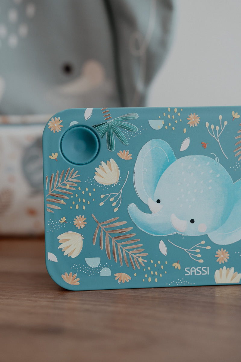 Sassi: Recycled Lunch Box - Chewy the Elephant