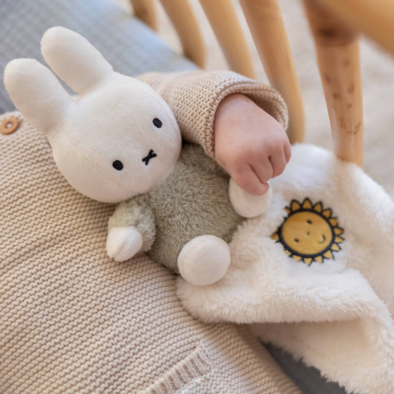 Miffy: Fluffy Cuddle Cloth - Green