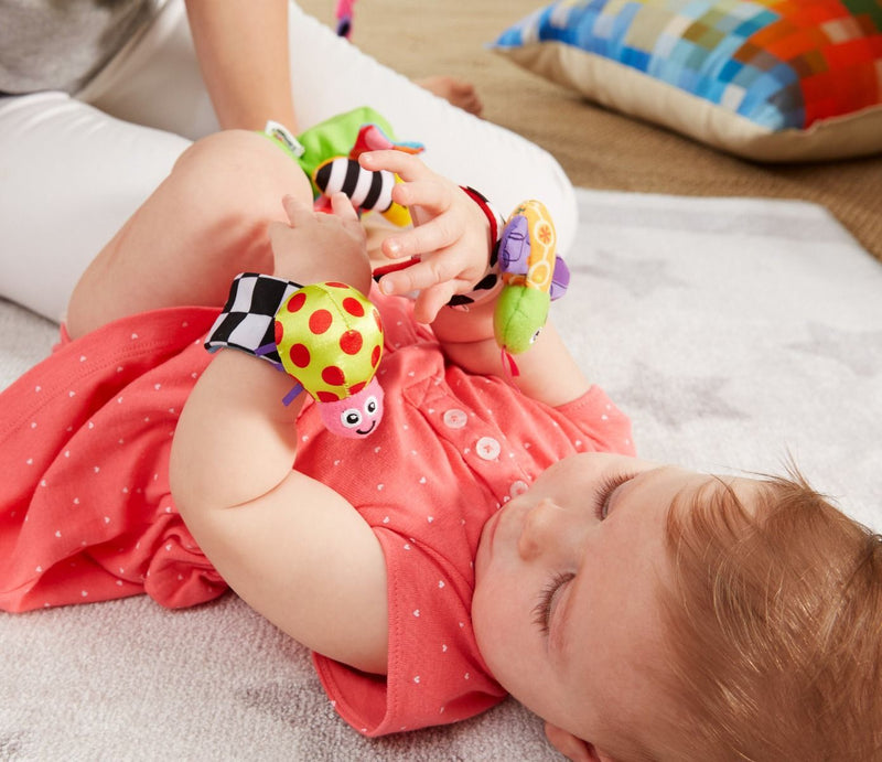 Lamaze: Gardenbug Foot Finder & Wrist Rattle Set