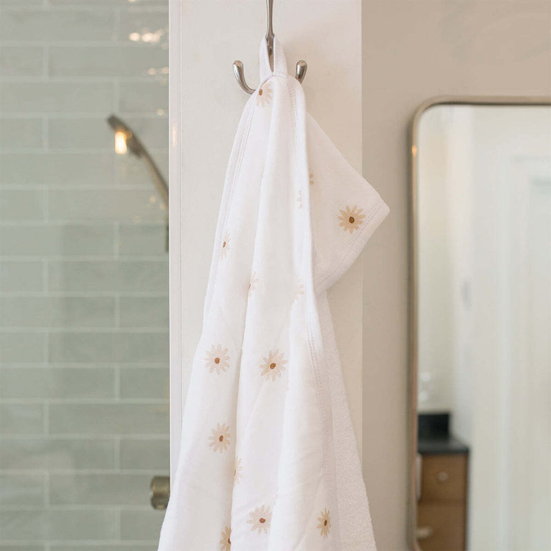 Lulujo: Hooded Towel - Daisies