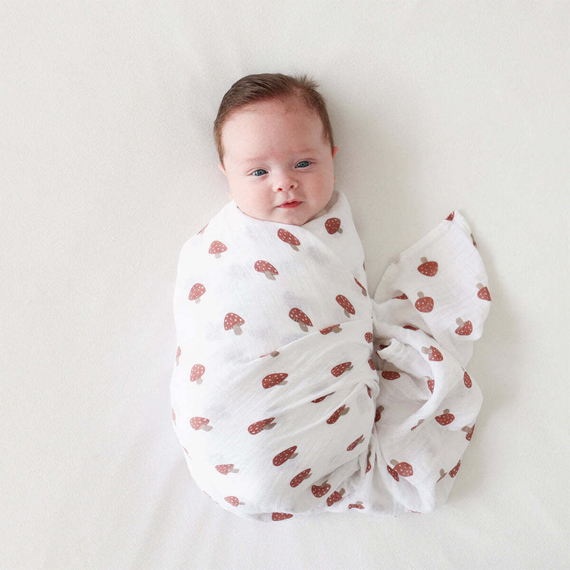 Lulujo: Cotton Swaddles - Mushroom & Sand (2 Pack)