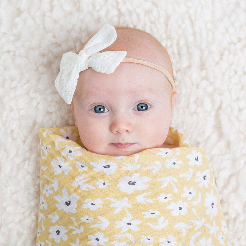 Lulujo: Cotton Swaddles - Wildflowers & Dots (2 Pack)