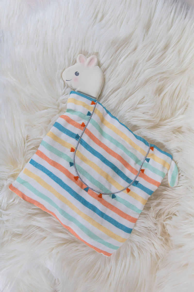 Tikiri: Comforter with Rubber Head Teether - Lilith the Llama