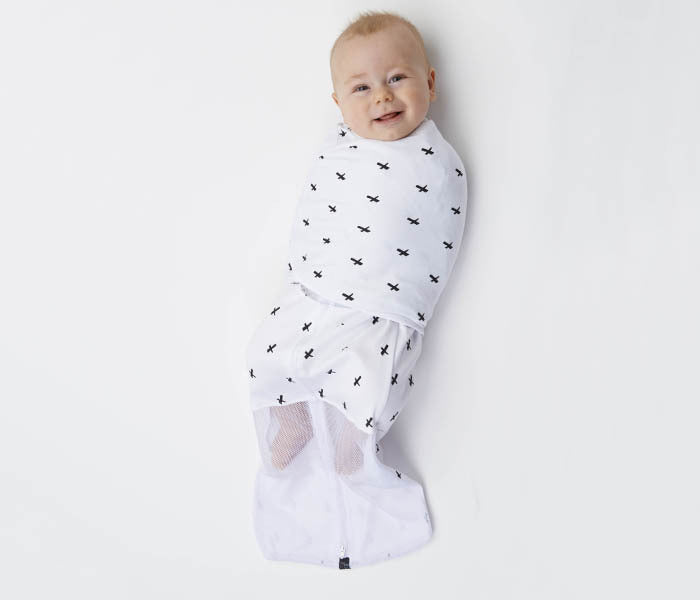 Mum 2 Mum: Summer DreamSwaddle - Black Criss-Cross (Large)