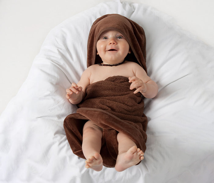 Mum 2 Mum: Hooded Towel - Chocolate