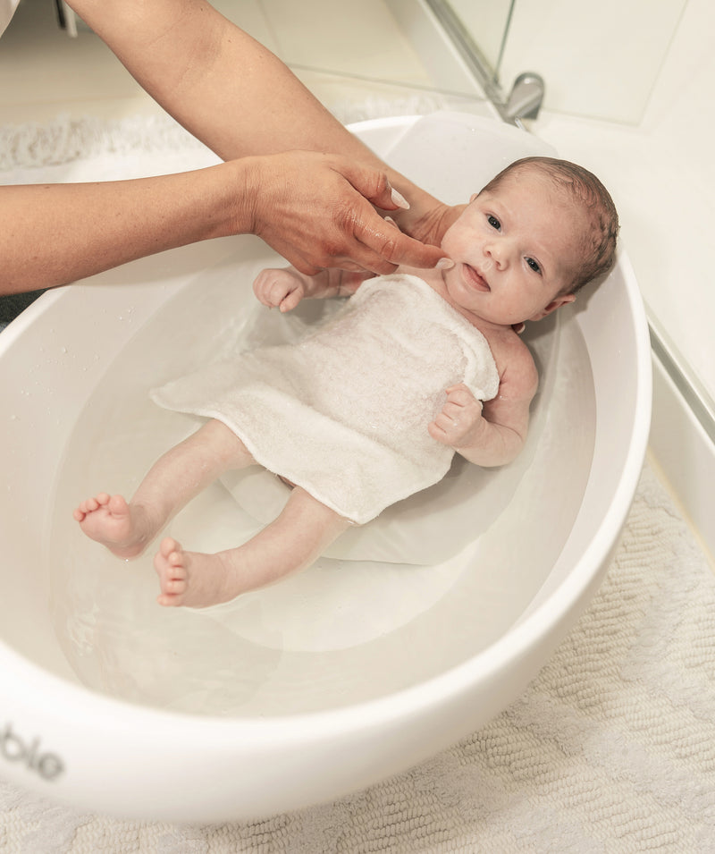 Bubble: Baby Bath with Newborn Support Insert - White