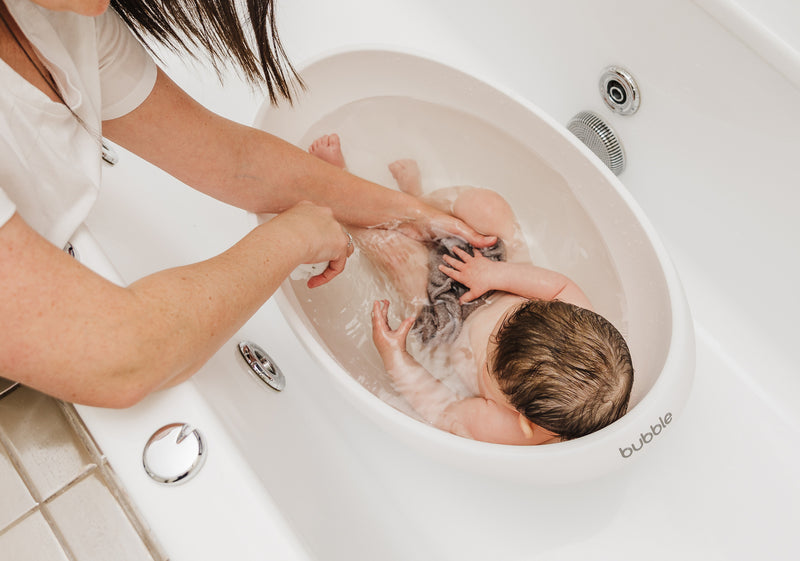 Bubble: Baby Bath with Newborn Support Insert - White