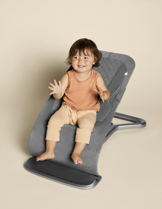 Ergobaby: Evolve 3 in 1 Bouncer - Charcoal Grey