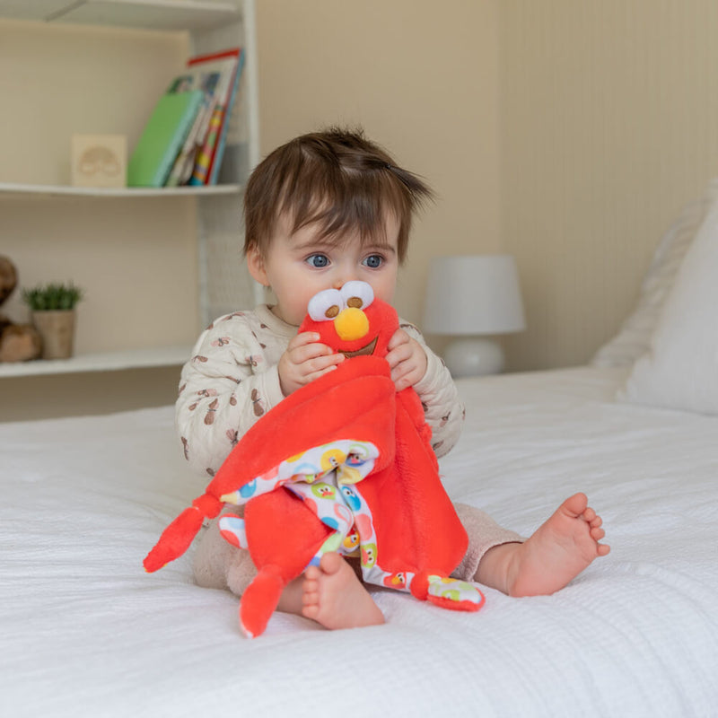 Sesame Street: Elmo Comfort Blanket