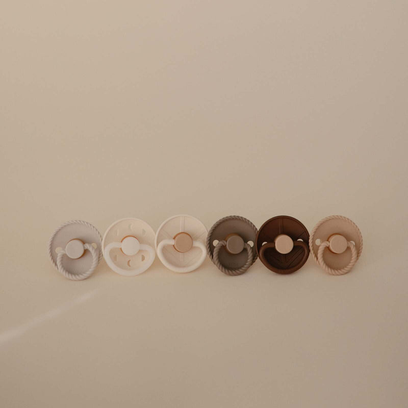 Frigg: Latex Pacifiers 6 Pack - Earthy Wonder (6-18 months)