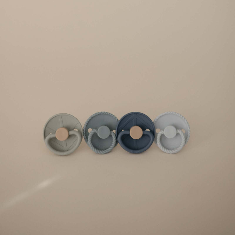 Frigg: Latex Pacifiers 4 Pack - Skyline Serenity (6-18 months)