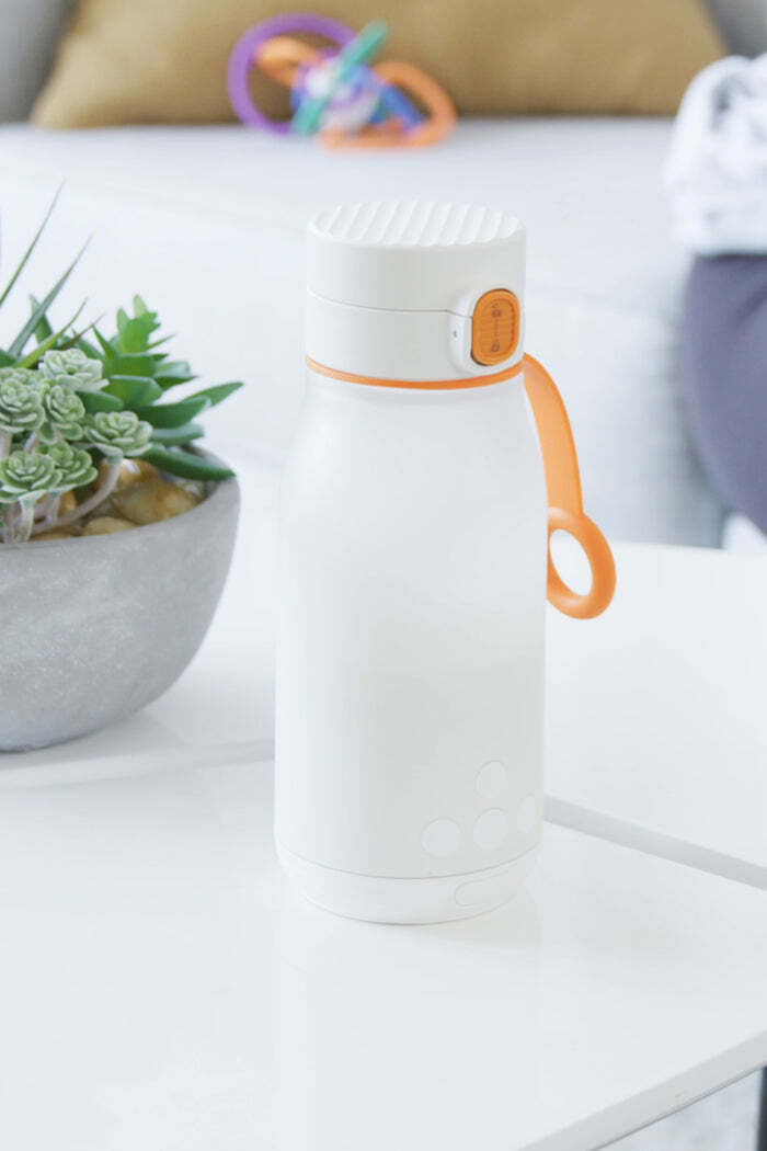 Quark: Buubi Smart Portable Milk Warmer